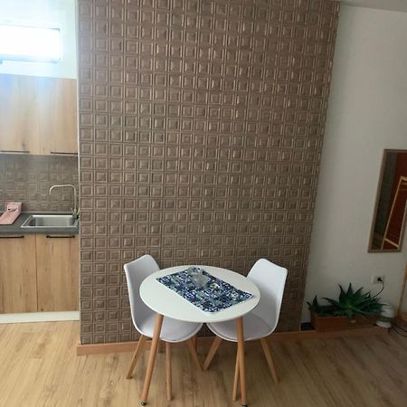Apartamento Essenza Tirane Exterior foto