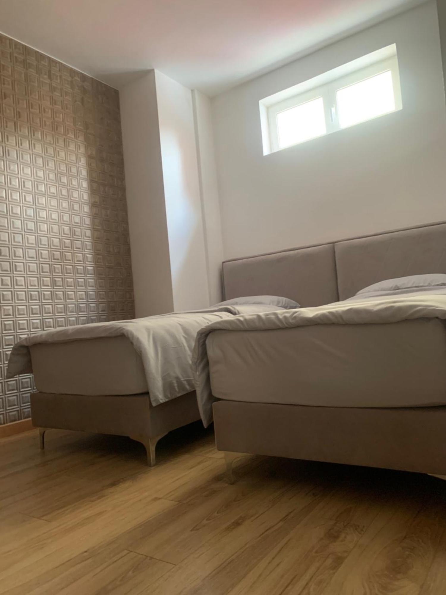 Apartamento Essenza Tirane Exterior foto