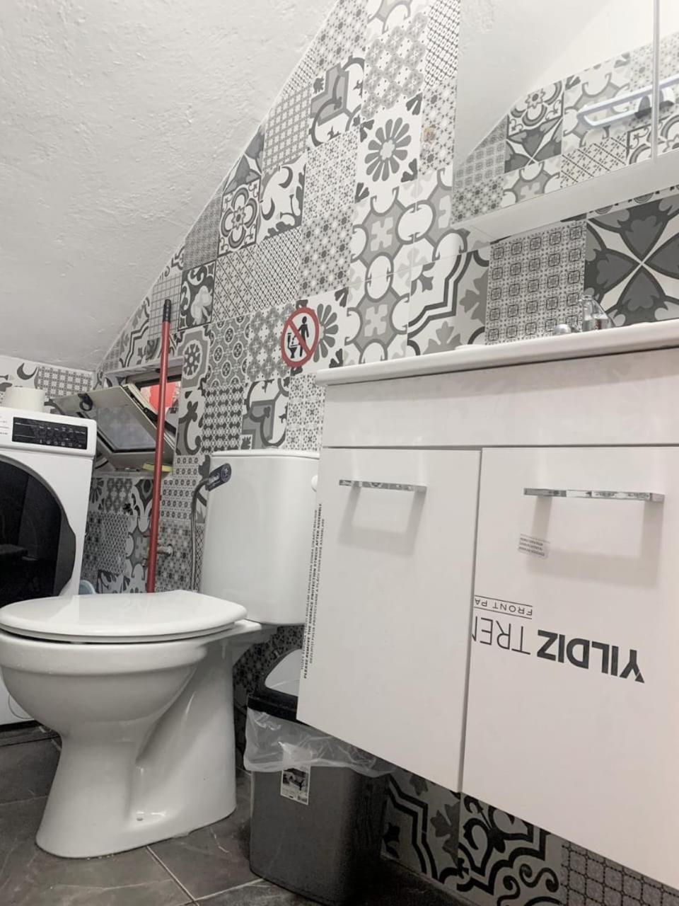 Apartamento Essenza Tirane Exterior foto