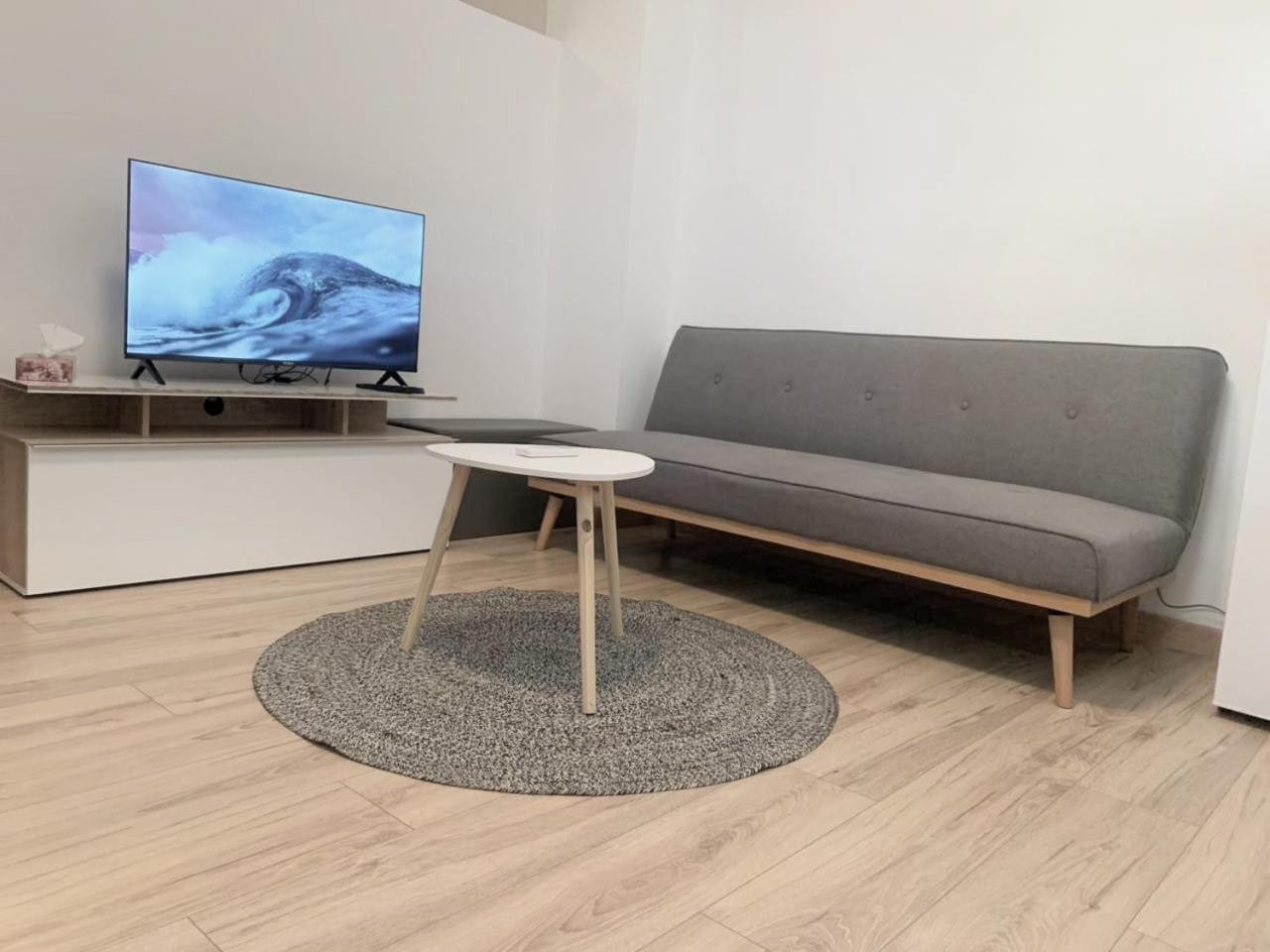 Apartamento Essenza Tirane Exterior foto
